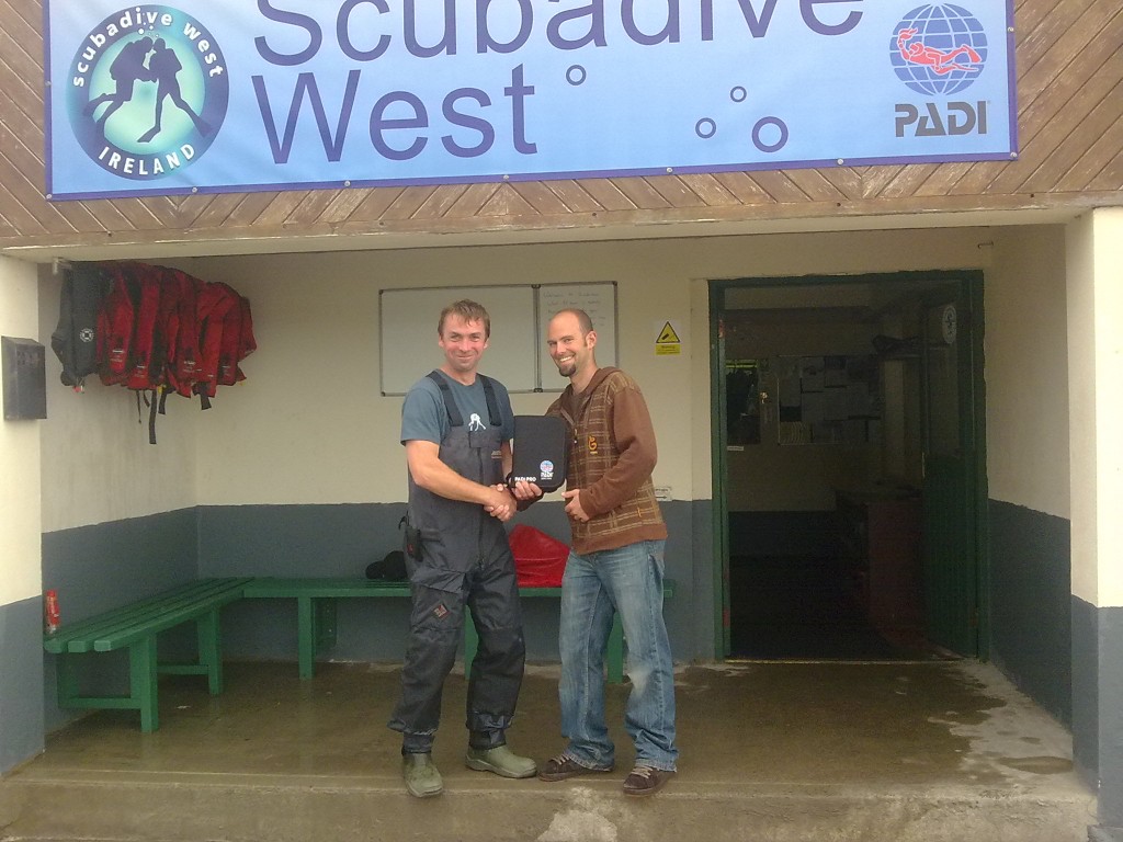 JJ Daly enters the ranks of PADI Dive Professional